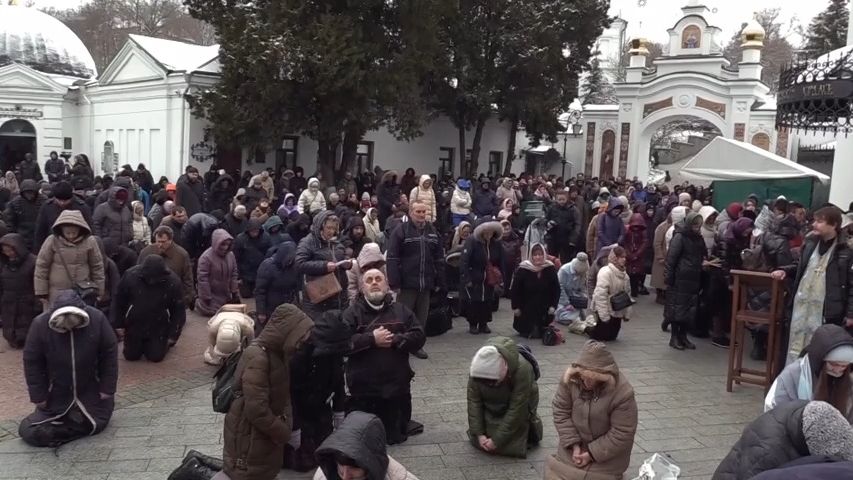 Pravoslavná církev se vzepřela vládě. Odmítá opustit kyjevský klášter